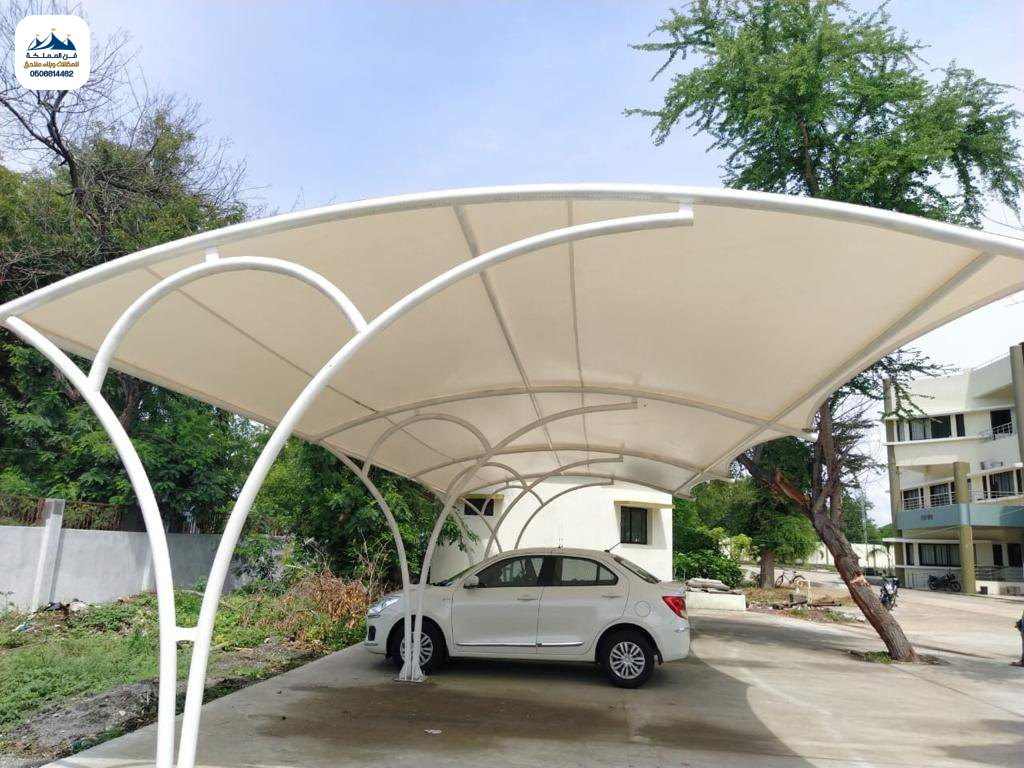 تصميم مظلات السيارات